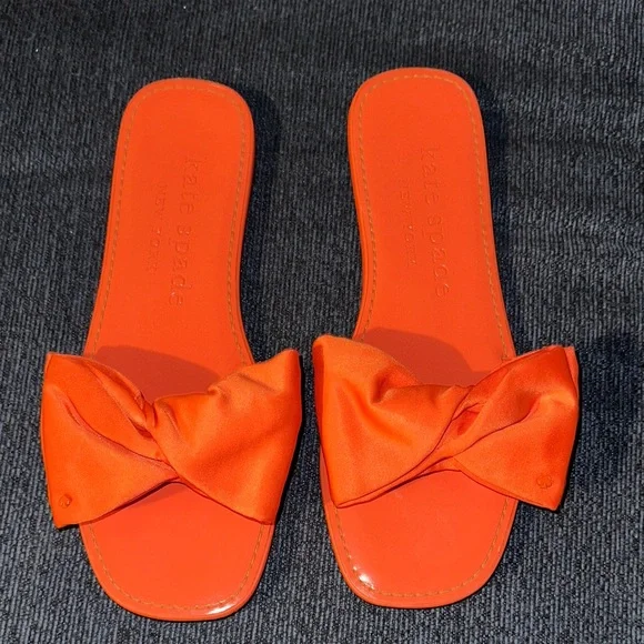 Kate Spade Vibrant Orange Bow Sandals - Picture 1 of 5